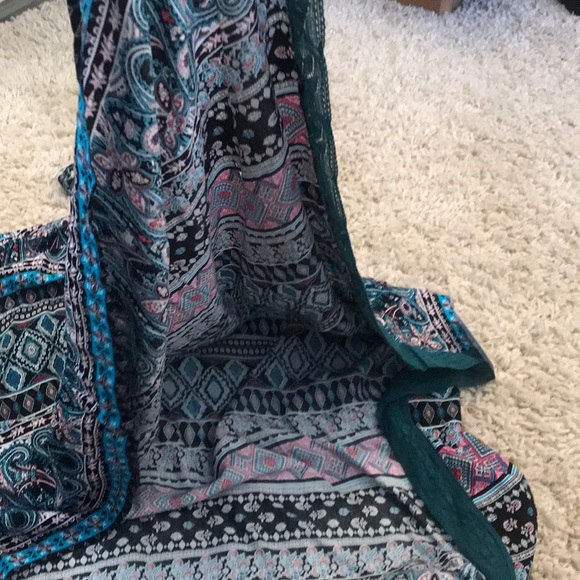 🔥1 hr SALE - Listicle poncho style top, waist tie - Picture 10 of 10